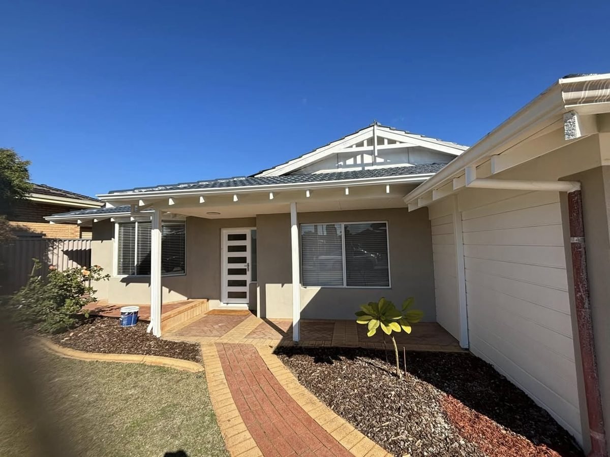 Texture coat front by SKC Plastering Perth